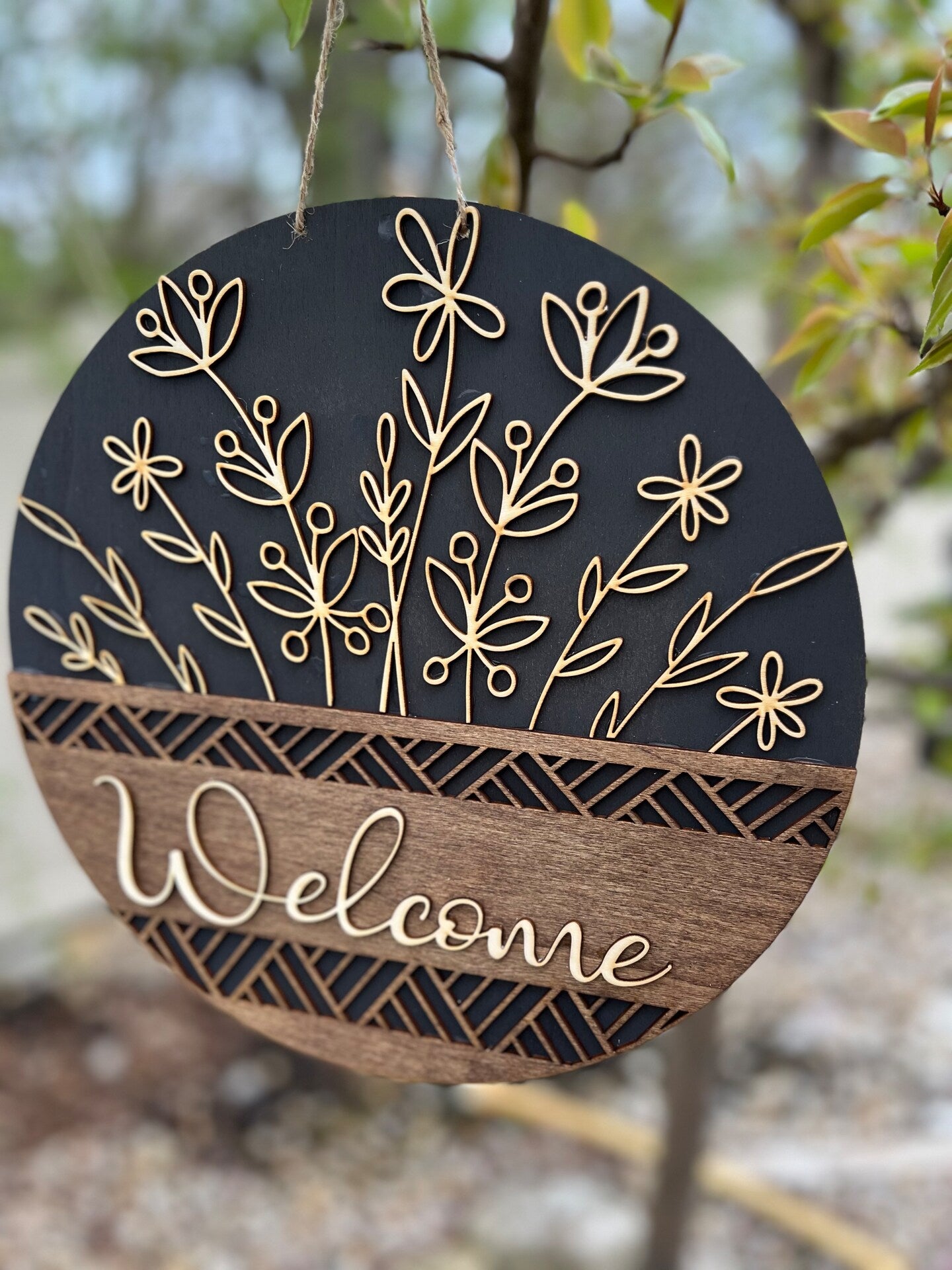 Personalized Wood Welcome front door sign Wild flower Front door sign Wildflower door hanger Custom Family Name Handmade