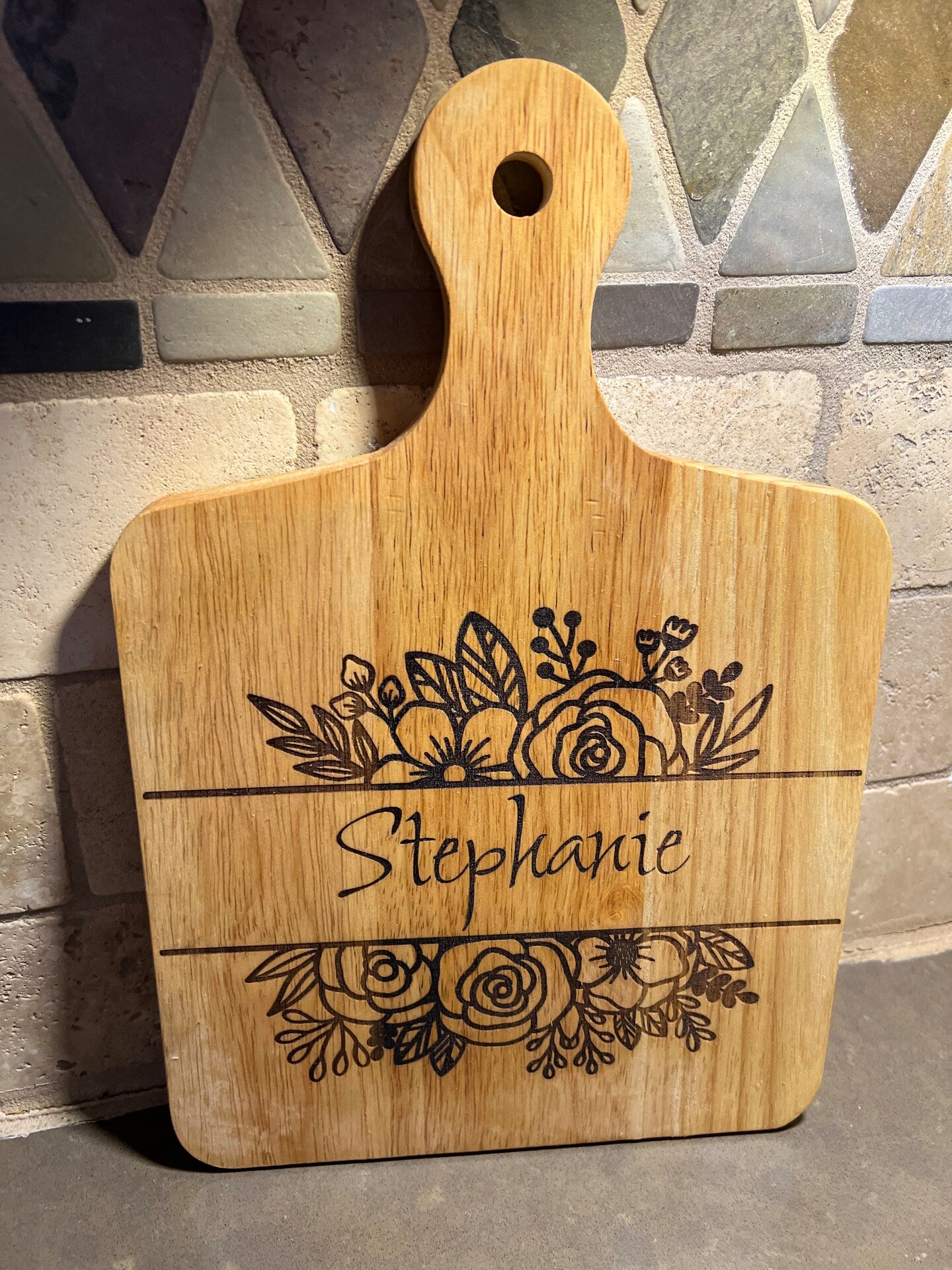 Square Cutting Board Personalized Family Name Oak Wood Engraved Flowers Floral Sunflower Roses Kitchen Charcuterie Board Cheese Platter Serving Tray
