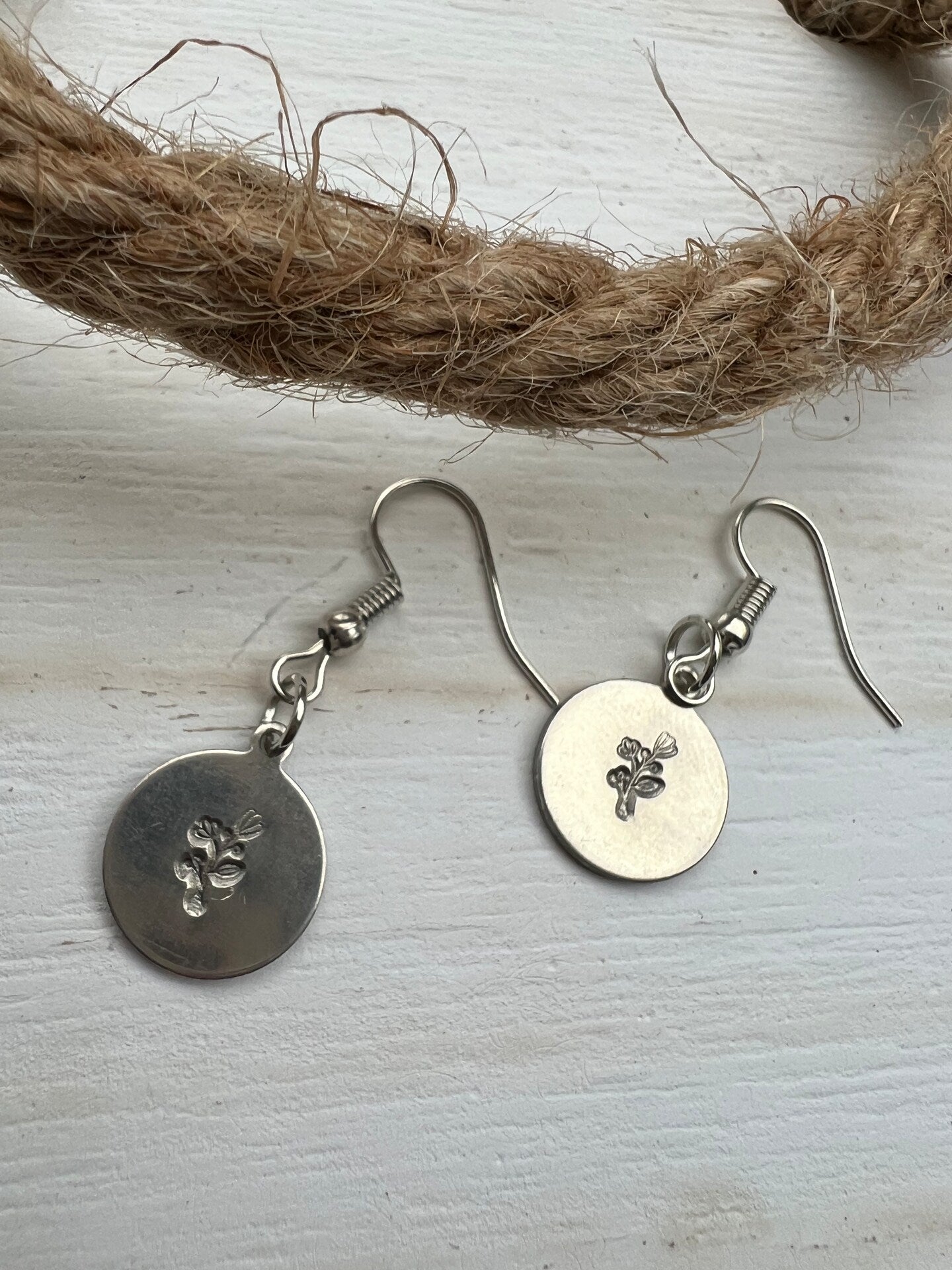 Flower Plant Tulip Rose Earring Coin Circle Disc Dangle Drop Simple Gold Silver Stamp Etched Engraved
