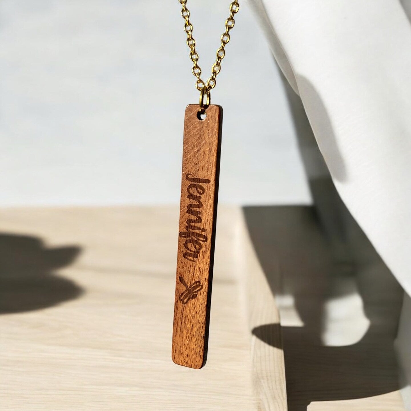 Personalized Wood Necklace Name Flower Butterfly Chicken Dog Giraffe Cow Owl Cat Honeybee Turtle Dolphin Walnut Engraved Column Rectangle