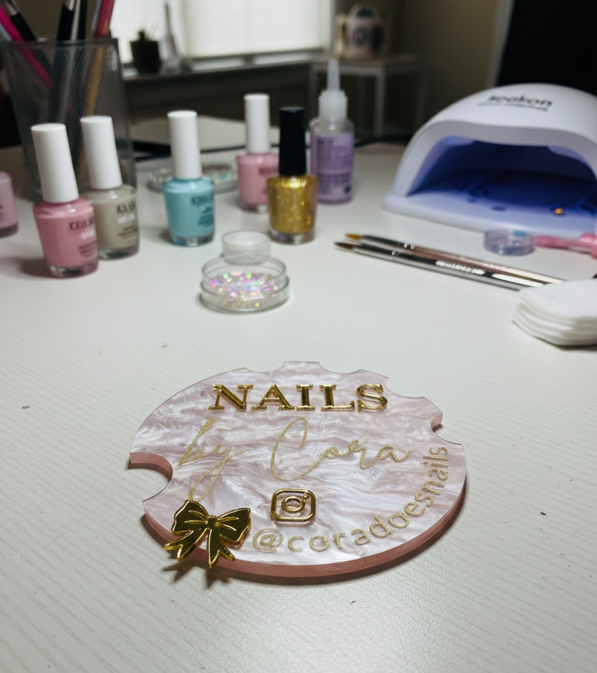 Acrylic Nailfie Disk for Manicure Photos Personalized and Nail Art Selfies Nail Photo Prop Social Media Prop Sign